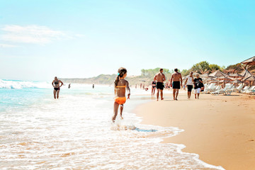 Sunny beach. Source: Unsplash free images